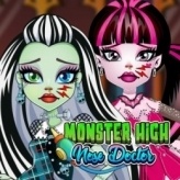 Monster High Ear Doctor - Jogo Online - Joga Agora